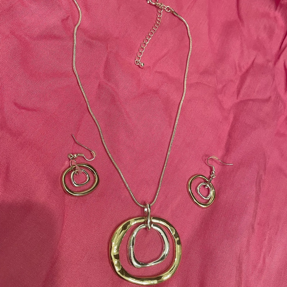 Necklace and Earring Set